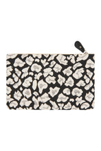 Load image into Gallery viewer, Paarl Pouch