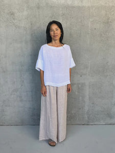 Celine Linen top w/back pleat
