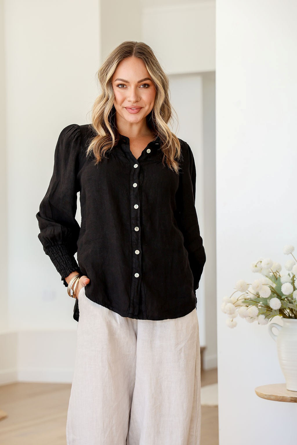Brava Linen Top Black