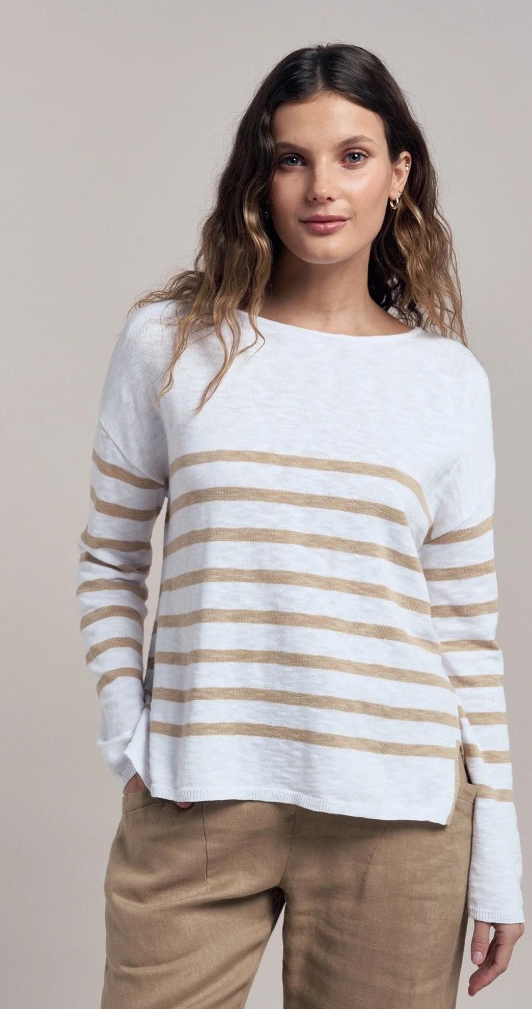 Bobbie Top white/camel