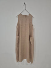 Load image into Gallery viewer, Remy Linen Dress
