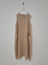 Load image into Gallery viewer, Remy Linen Dress
