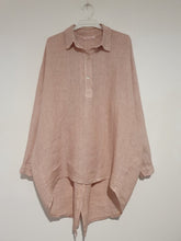 Load image into Gallery viewer, Boyfriend Linen Shirt w/buttons
